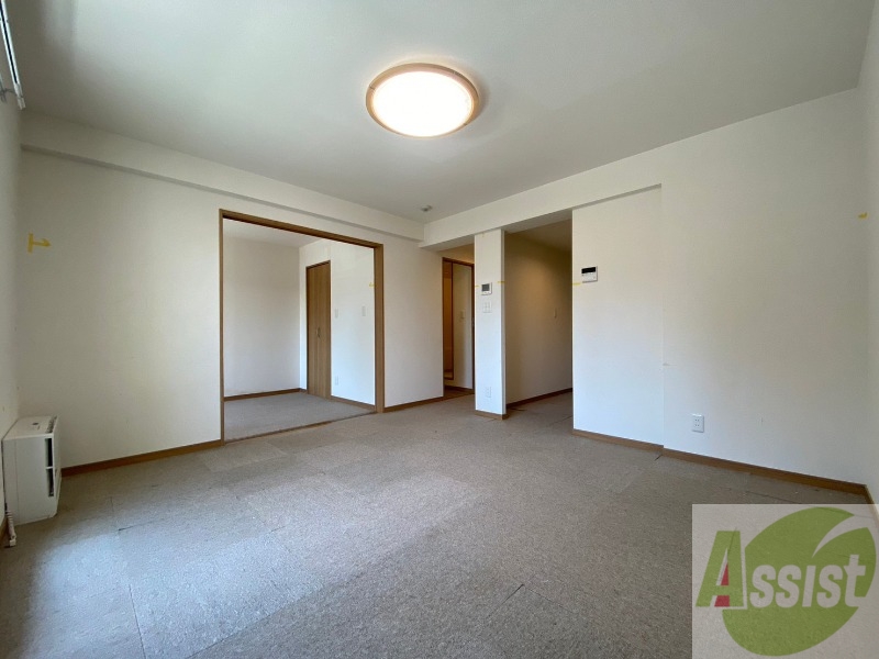 居室・リビング　広くてキレイなＬＤＫが広がっていて、充実した生活が送れそう。