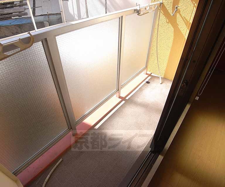 バルコニー　日当たりも良さそうです。