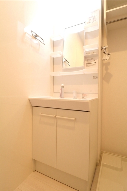 洗面設備　洗髪洗面化粧台