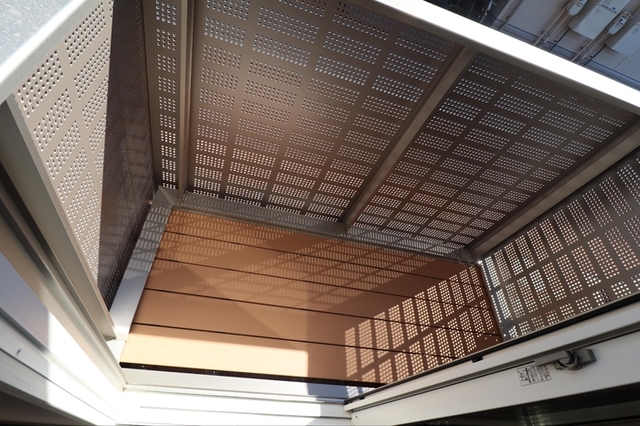 バルコニー　バルコニー