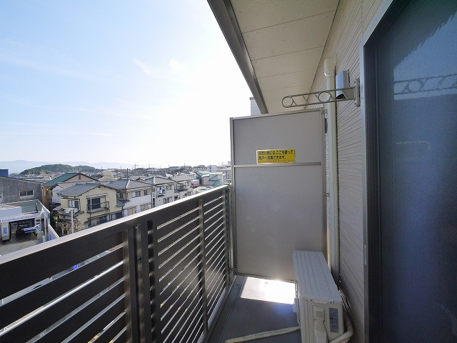 バルコニー　広々としたバルコニーです