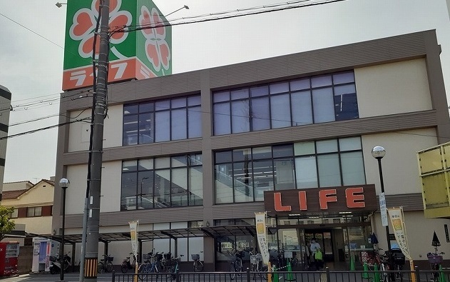 スーパー　ライフ江口店（スーパー）まで350m