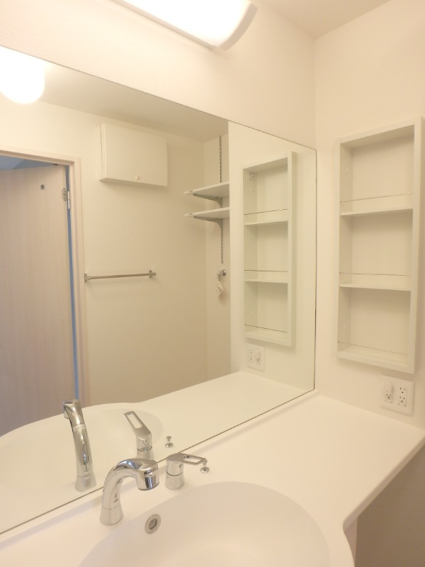 洗面設備　図面と現状に相違がある場合には現状を優先