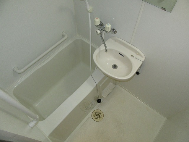 バス・シャワールーム　風呂