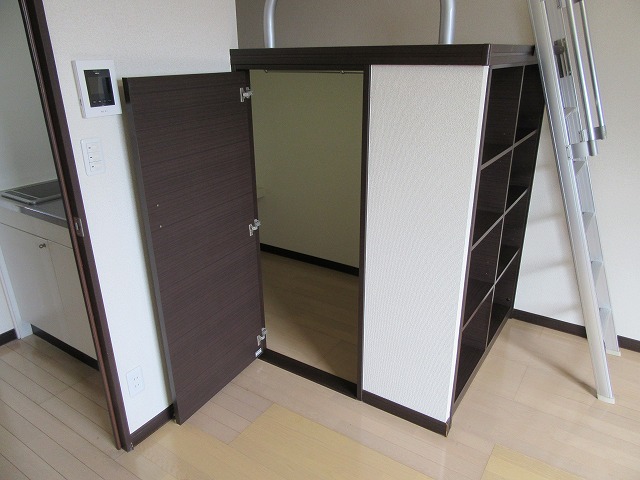 収納　ウォークインクローゼット