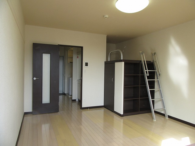 居室・リビング　洋室