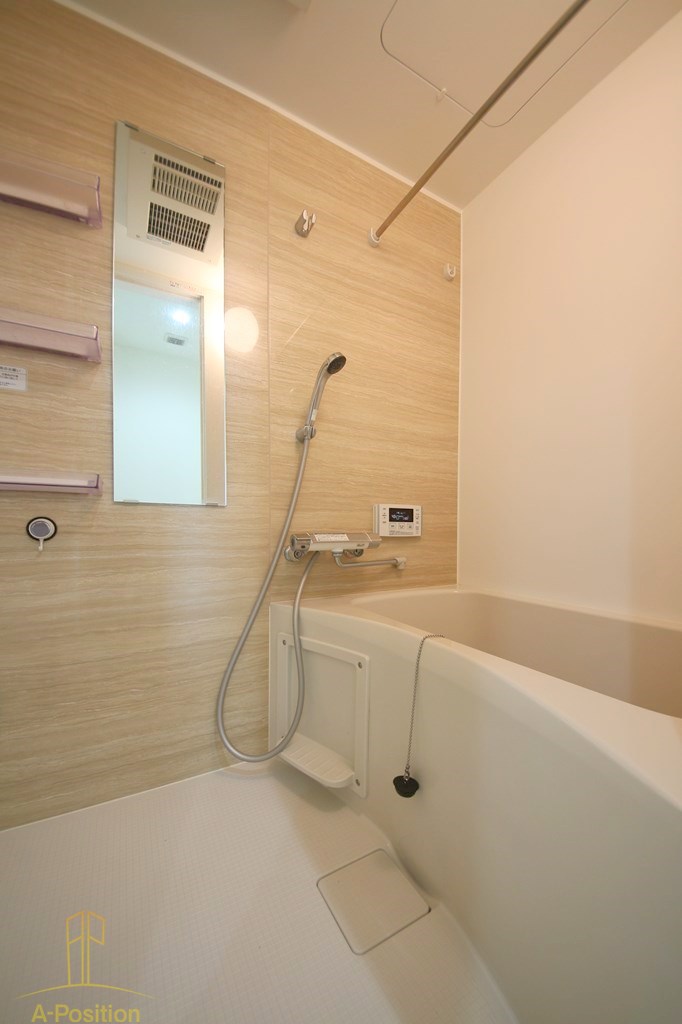 バス・シャワールーム　Blue西長堀