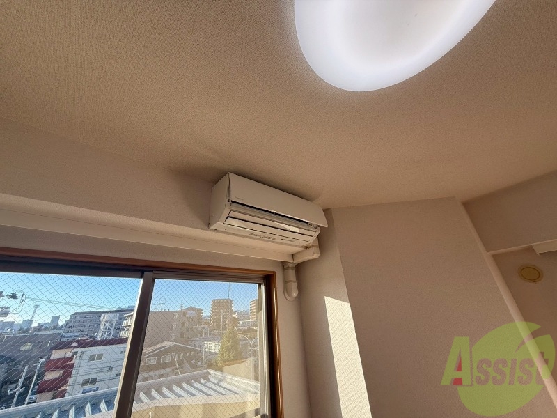 その他設備　エアコンも設置されております。毎日の暮らしが快適になりますね