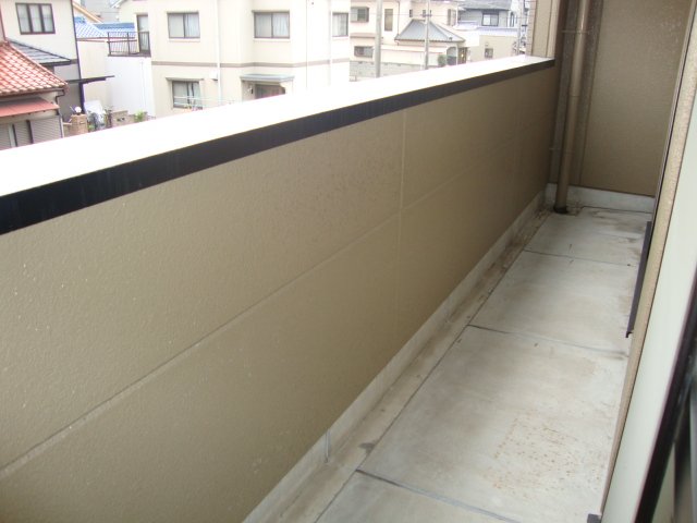 バルコニー　ベランダ