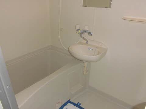 バス・シャワールーム　浴室