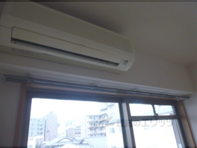 その他　カーテンレール