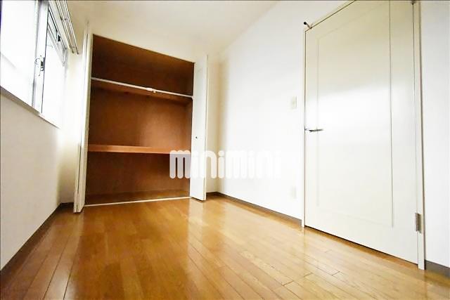 収納　洋室の収納スペース