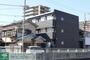 船橋駅より徒歩12分 築3年9ヶ月 3階建の賃貸物件