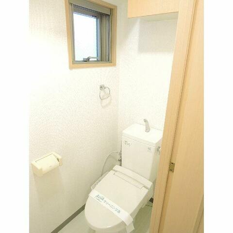 トイレ　清潔感のあるトイレです