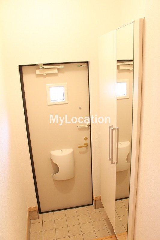 玄関　☆スッキリとした玄関です☆