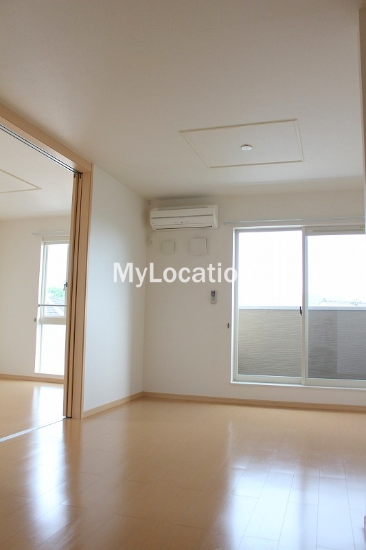 居室・リビング　☆快適なくつろぎ空間です☆