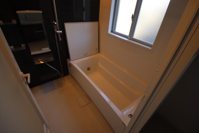 バス・シャワールーム　※別号室の参考写真、現況優先※