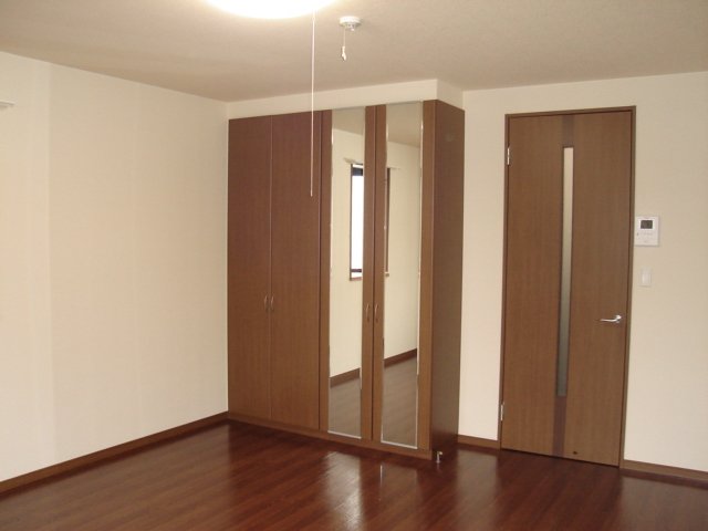 建物外観　洋室