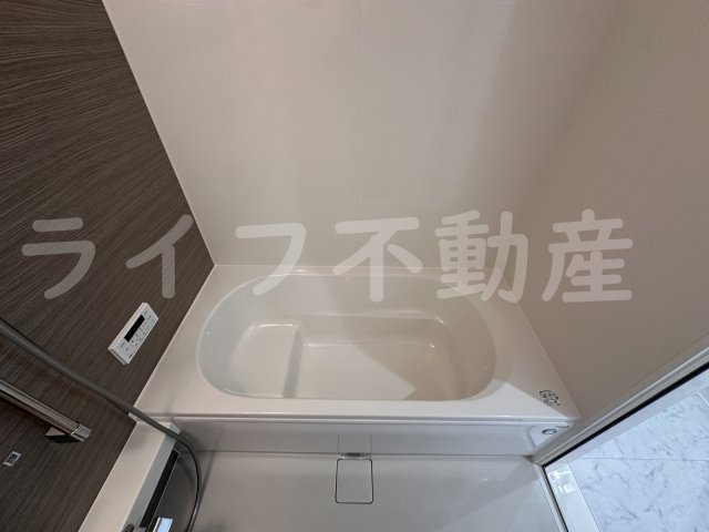 バス・シャワールーム　ゆったり過ごせるお風呂です