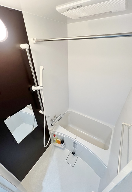 バス・シャワールーム　浴室乾燥暖房機能付き
