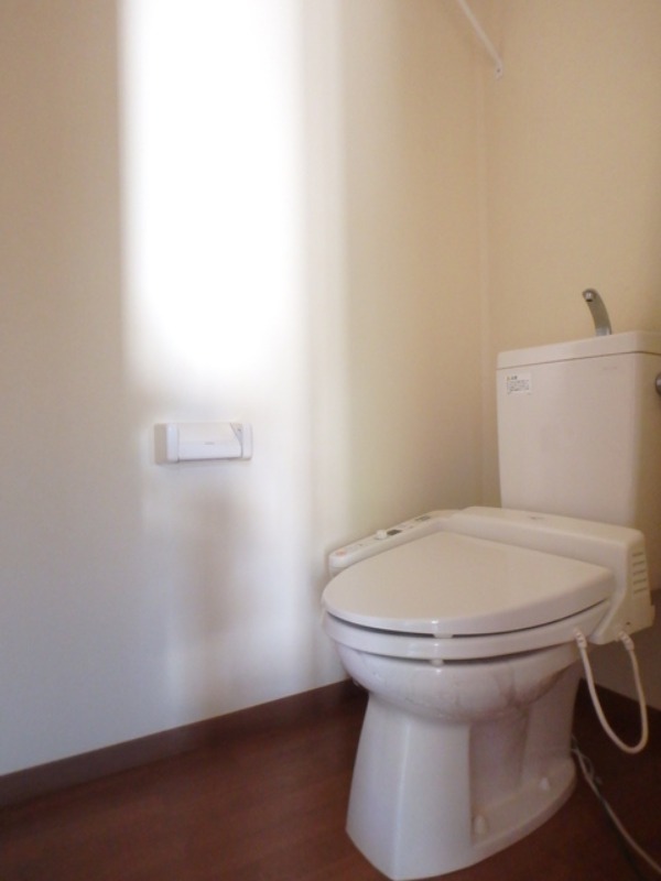 トイレ　図面と現状に相違がある場合には現状を優先