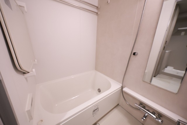 バス・シャワールーム　バス※別部屋参考写真