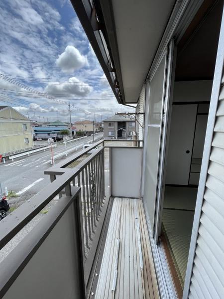 バルコニー　陽当たりいいです！