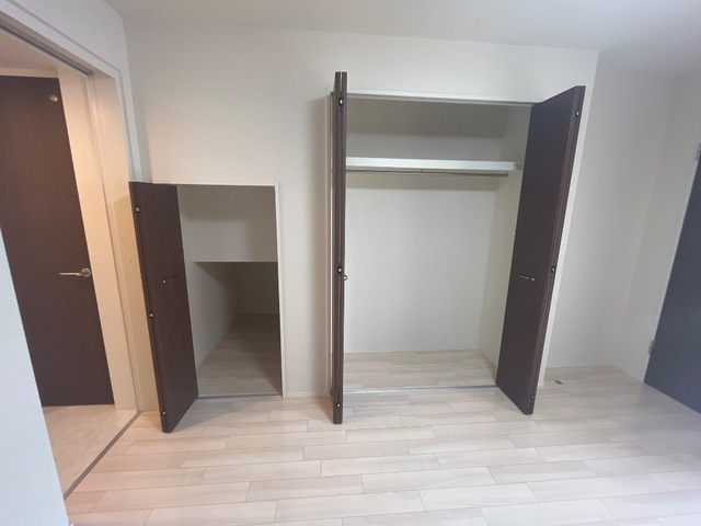 収納　洋室クローゼット