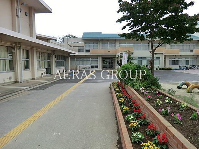 小学校　市原市立辰巳台西小学校（小学校）まで602m