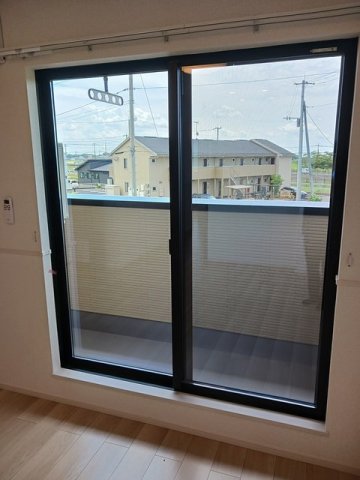 バルコニー　外からの目が気にならないバルコニーで洗濯物が干せます