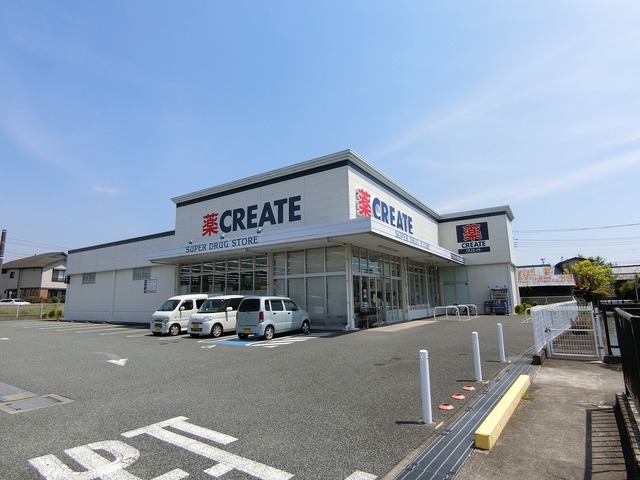 ドラックストア　クリエイトエス・ディー富士入山瀬店（ドラッグストア）まで332m