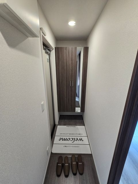 玄関　202号室の写真を掲載しております