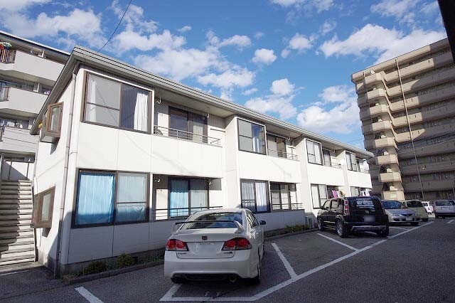 駐車場　敷地内駐車場