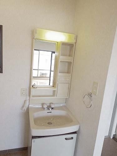 洗面設備　独立洗面化粧台※類似室内