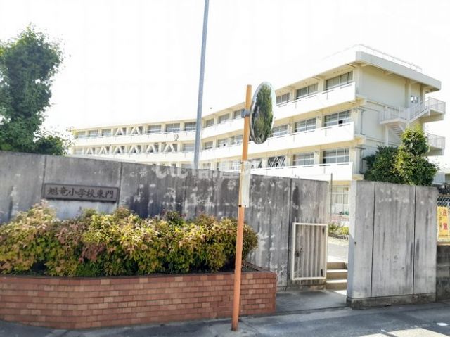 小学校　岡山市立旭竜小学校（小学校）まで1253m