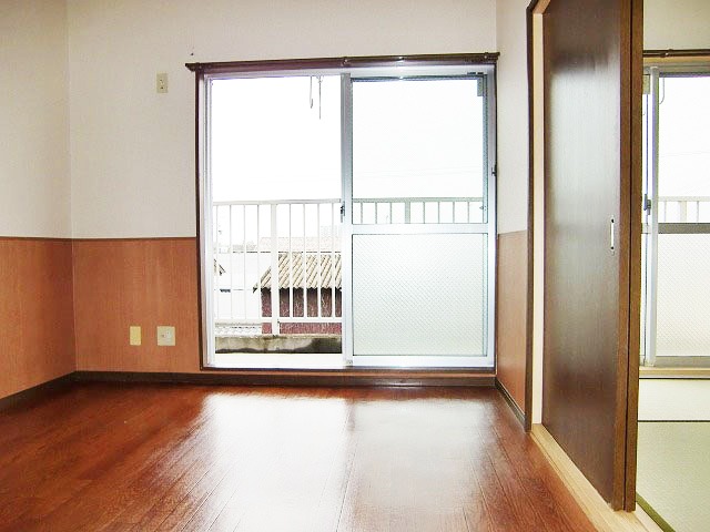 居室・リビング　６帖のＤＫ！