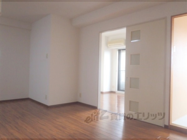 居室・リビング　居室