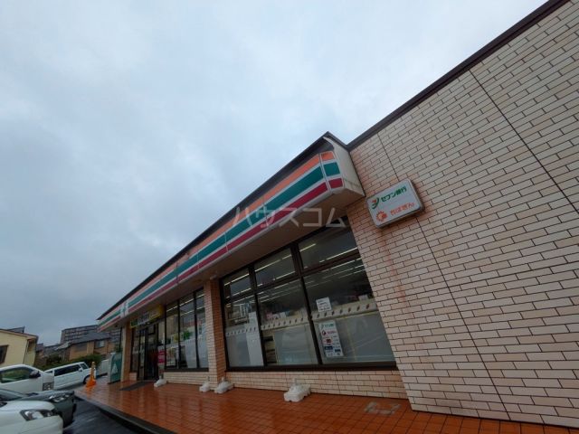 コンビニ　セブンイレブン検見川東店（コンビニ）まで227m