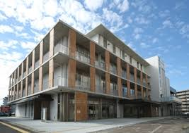 役所　岡山市中区役所（役所）まで694m