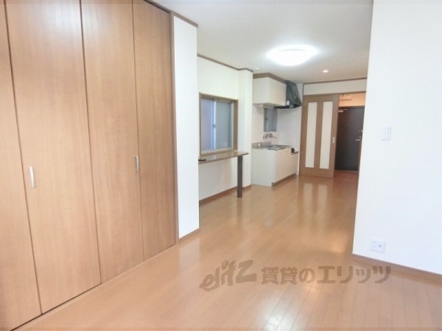 居室・リビング　居室