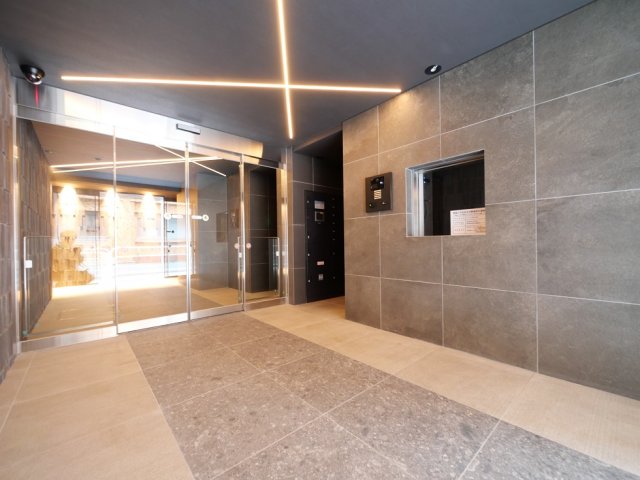 エントランス　物件の外観です