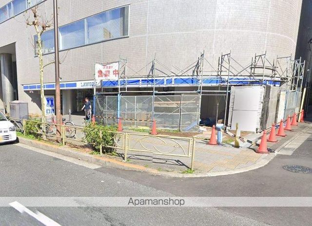 コンビニ　ローソン（コンビニ）まで596m