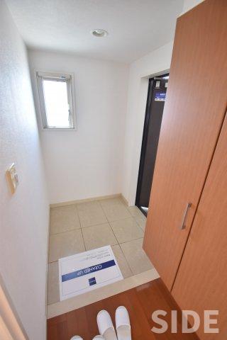 玄関　※別号室参考画像