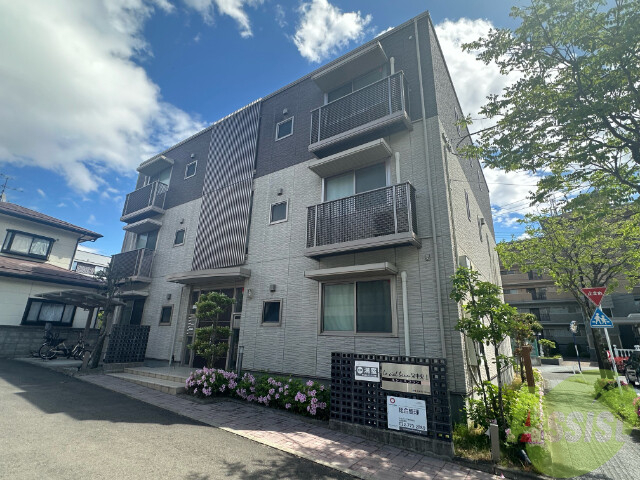 建物外観　仙台市泉区泉中央１丁目「ルシエルブラン泉中央１」