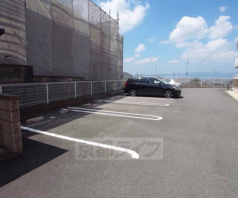 駐車場　広い駐車場です。