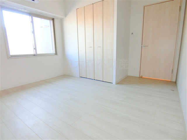 その他　洋室7帖