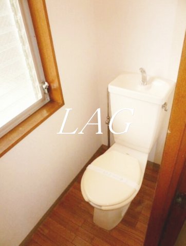 トイレ　トイレです。