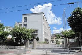 中学校　大阪市立港中学校（中学校）まで331m