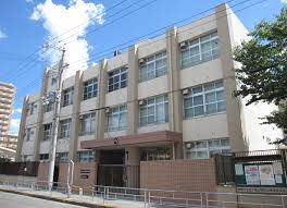 小学校　大阪市立三先小学校（小学校）まで403m