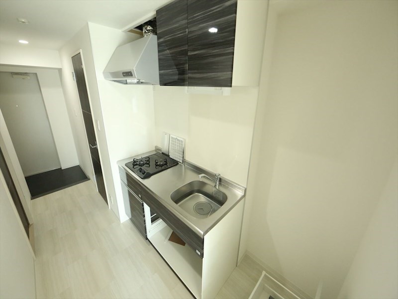 キッチン　システムキッチン（ガス2口コンロ付）